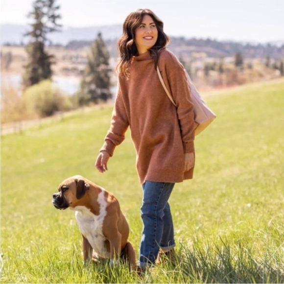 Jillian Harris Sammy Tunic Sweater - Picture 4 of 4